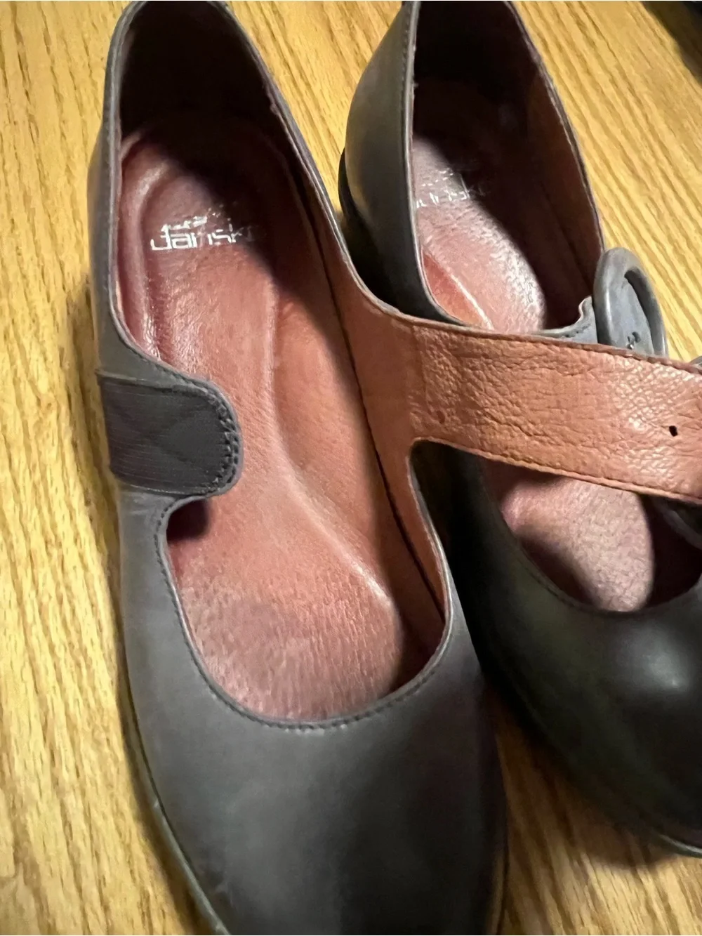 Dansko Brandy Shoes Size 6.5/37 Purple Leather Mary Janes Block Heel Comfy